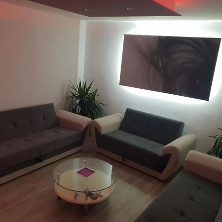 Kaca Apartmani 1 Баня Лука Екстериор снимка