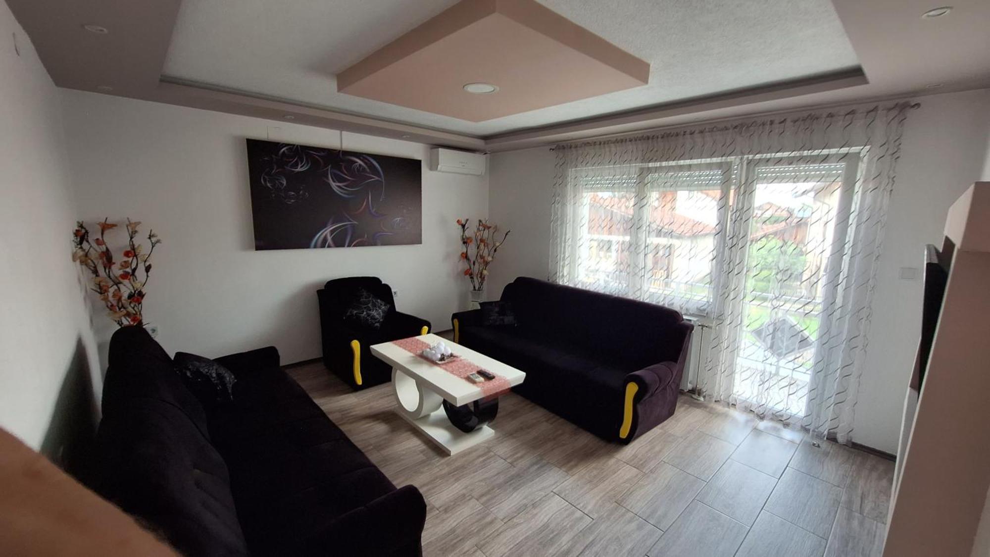 Kaca Apartmani 1 Баня Лука Екстериор снимка