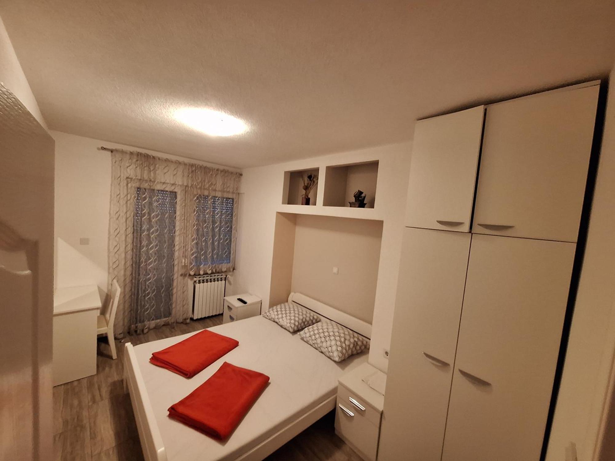 Kaca Apartmani 1 Баня Лука Екстериор снимка