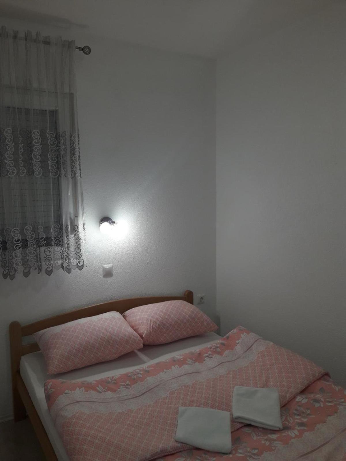 Kaca Apartmani 1 Баня Лука Екстериор снимка
