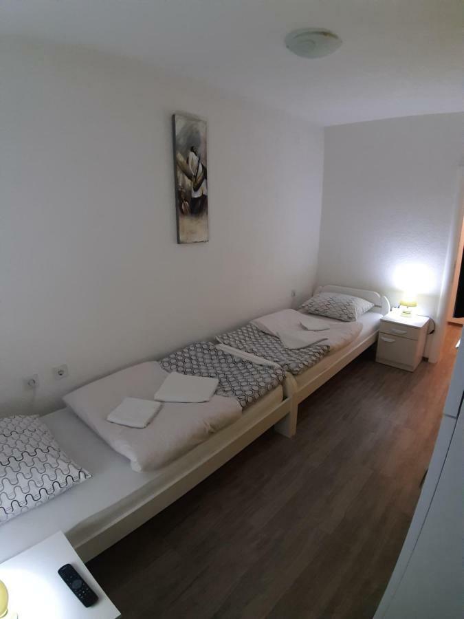 Kaca Apartmani 1 Баня Лука Екстериор снимка